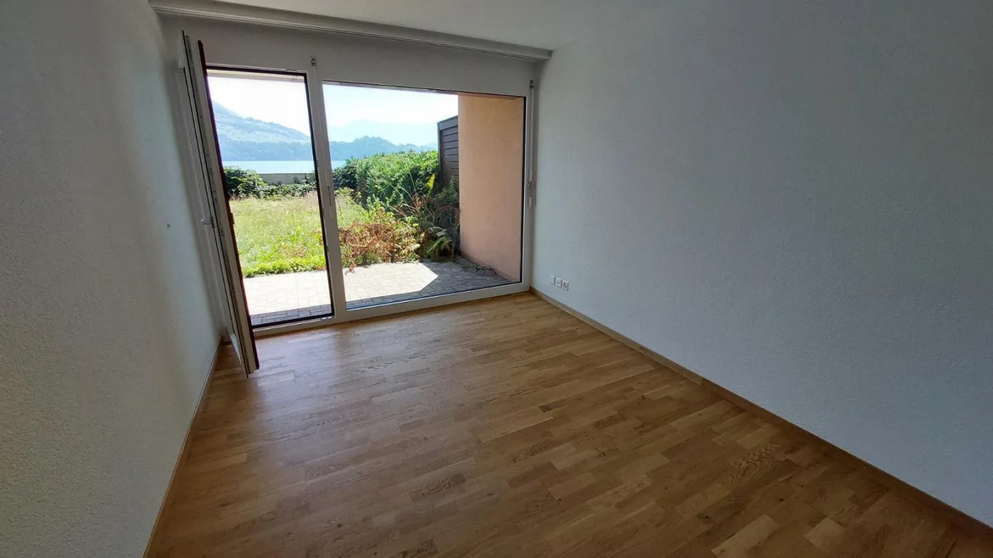 schöne 3.5 Zimmerwohnung mit traumhafter Aussicht - Foto 3 von 12