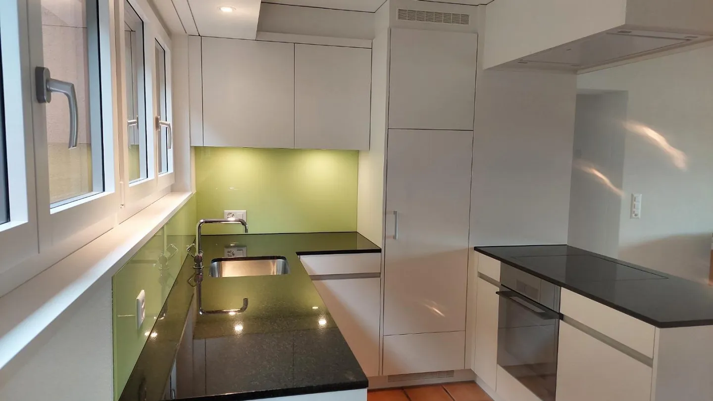 schöne 3.5 Zimmerwohnung mit traumhafter Aussicht - Foto 6 von 12