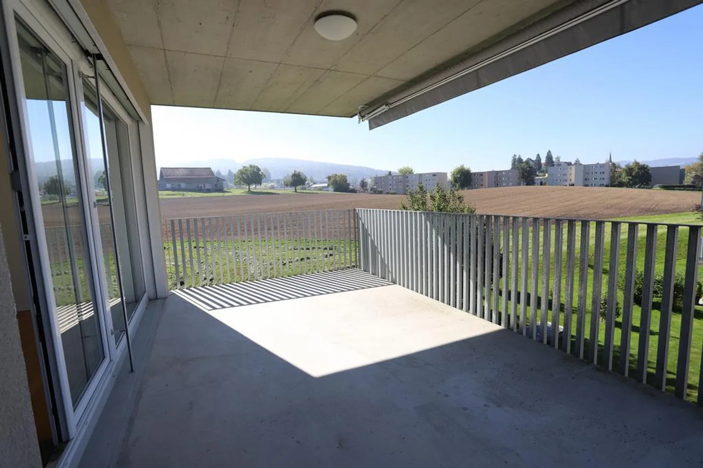Appartements lumineux de 4,5 pièces avec balcon spacieux à louer - Photo 8 sur 10