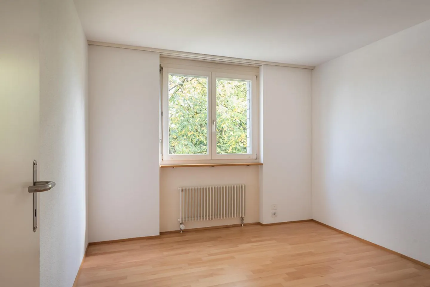 Dream apartment on the top floor "Rent without deposit" - Photo 6 of 8