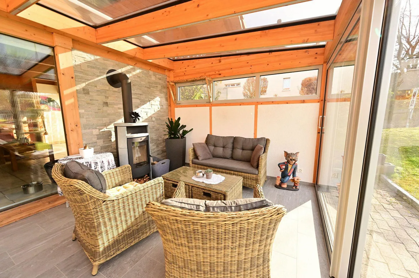 Charmante maison individuelle de 5,5 pièces avec charme rural - Photo 7 sur 15