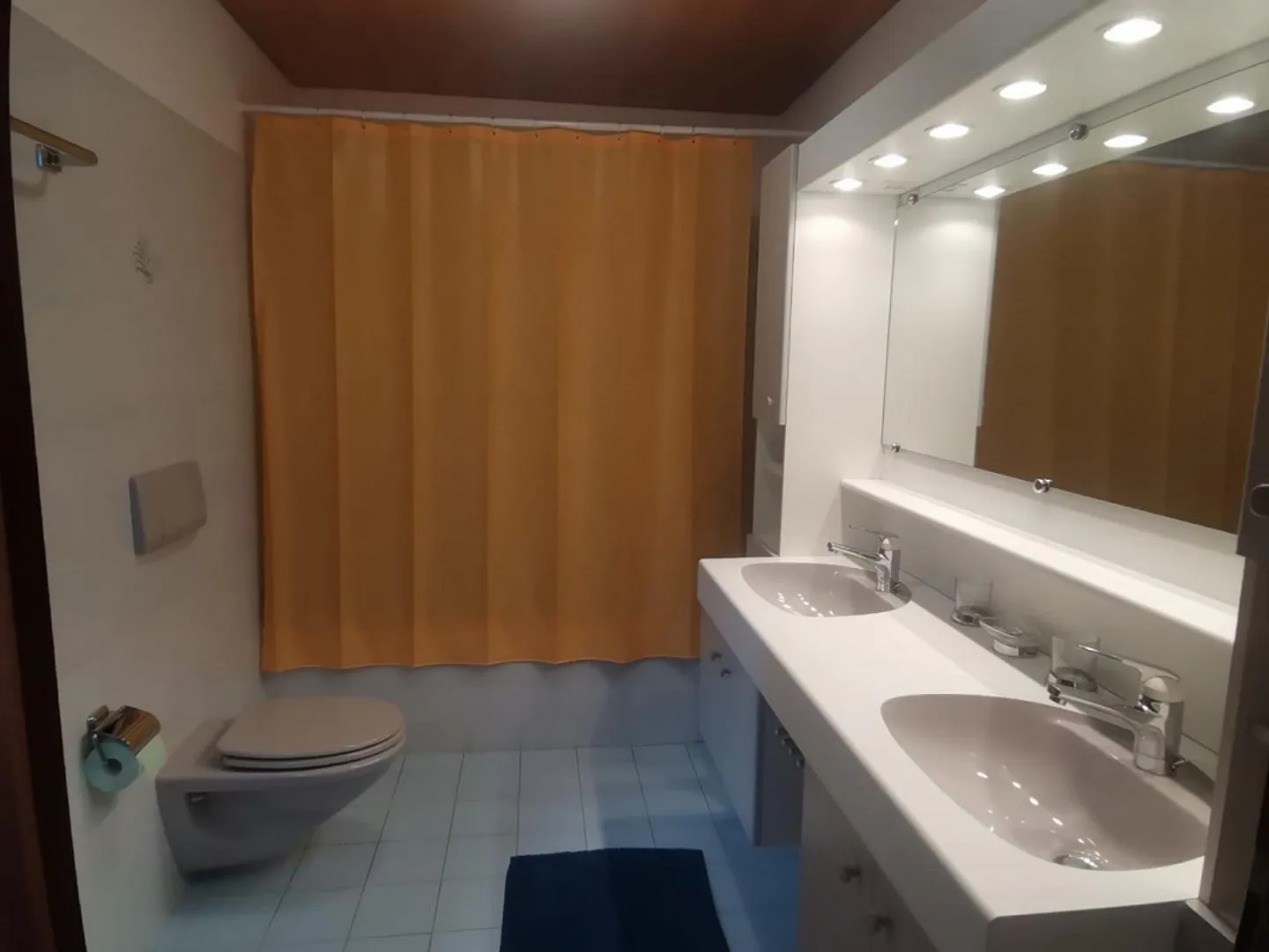 Casa a 2 livelli con giardino in posizione molto soleggiata e tranquilla con bella vista - Foto 9 di 20
