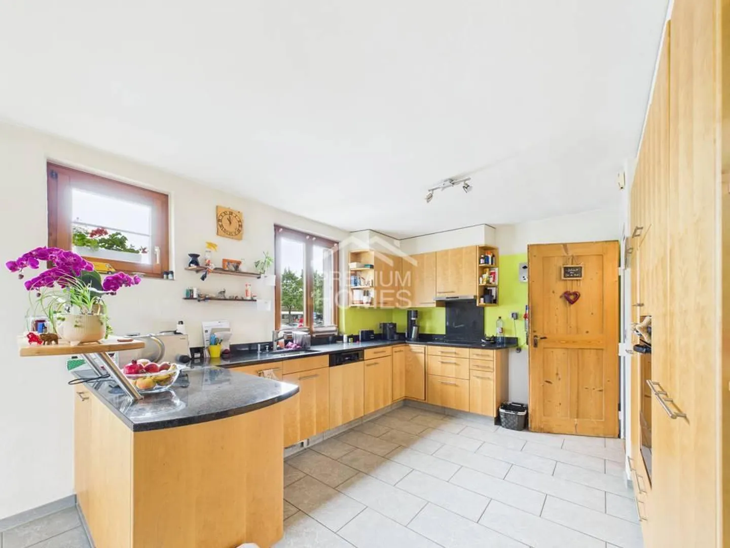 Single house for sale - Photo 3 of 7