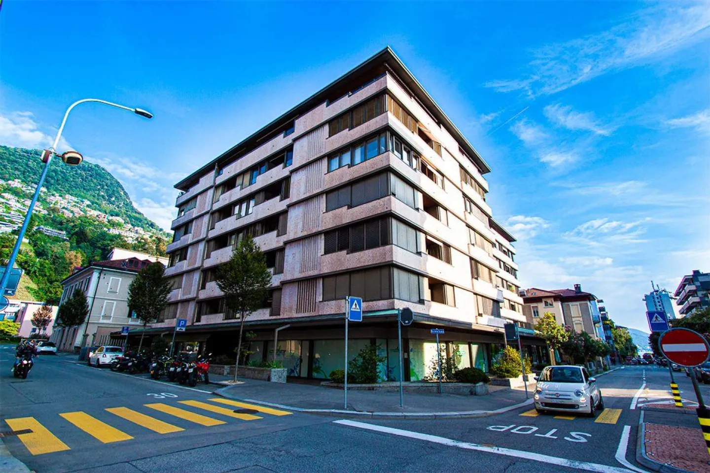 Appartement meublé dans un emplacement central à Cassarate - Photo 2 sur 6