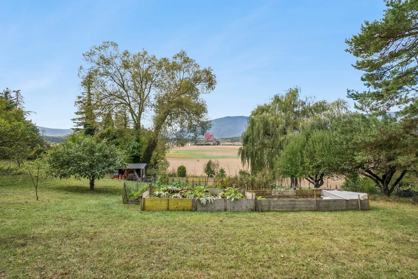 Chalet in Chancy: Summer Retreat - Photo 3 of 11