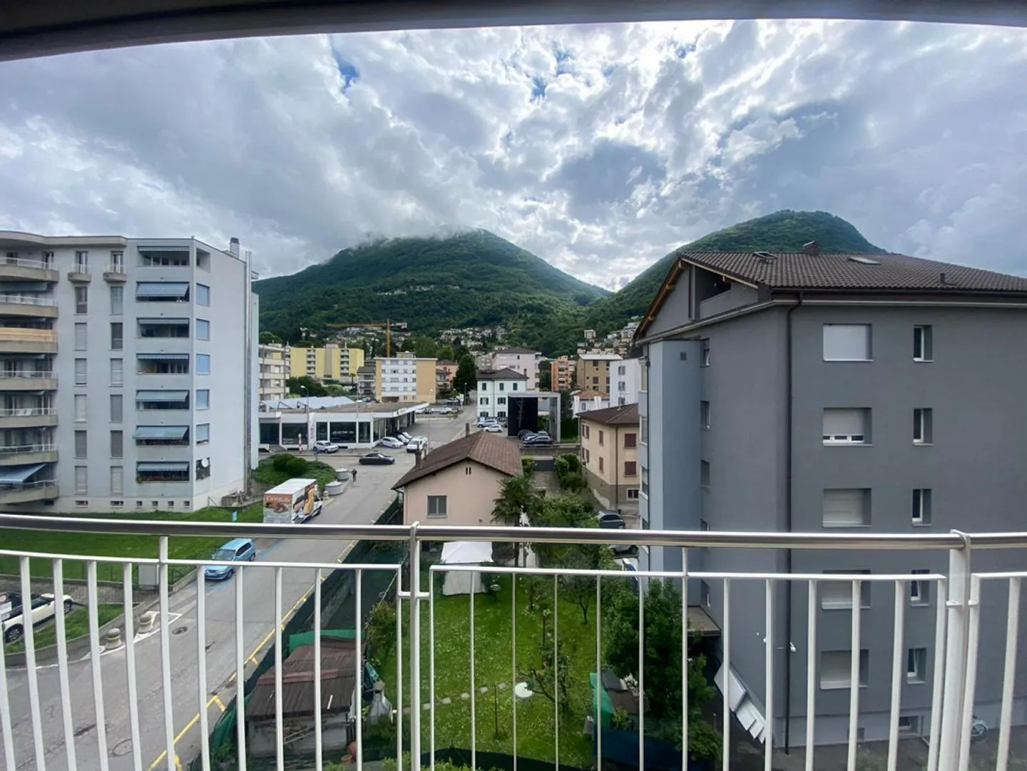 Appartamento in affitto - Foto 10 di 13