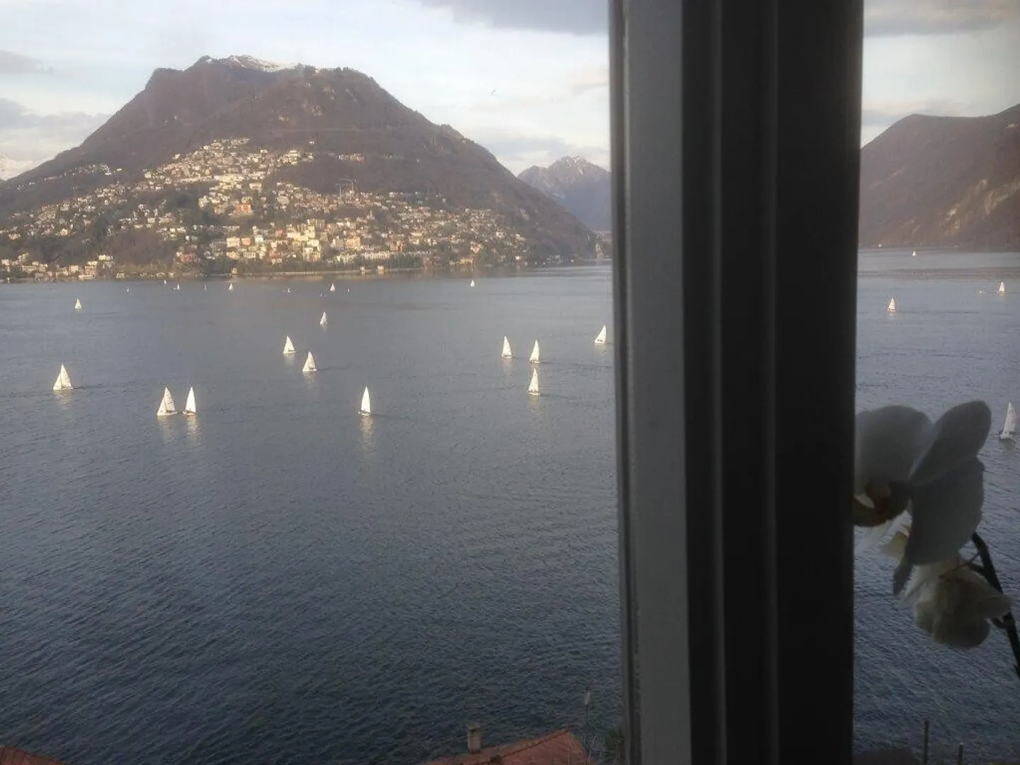 Villa Incantevole con Vista Lago - Foto 4 di 10