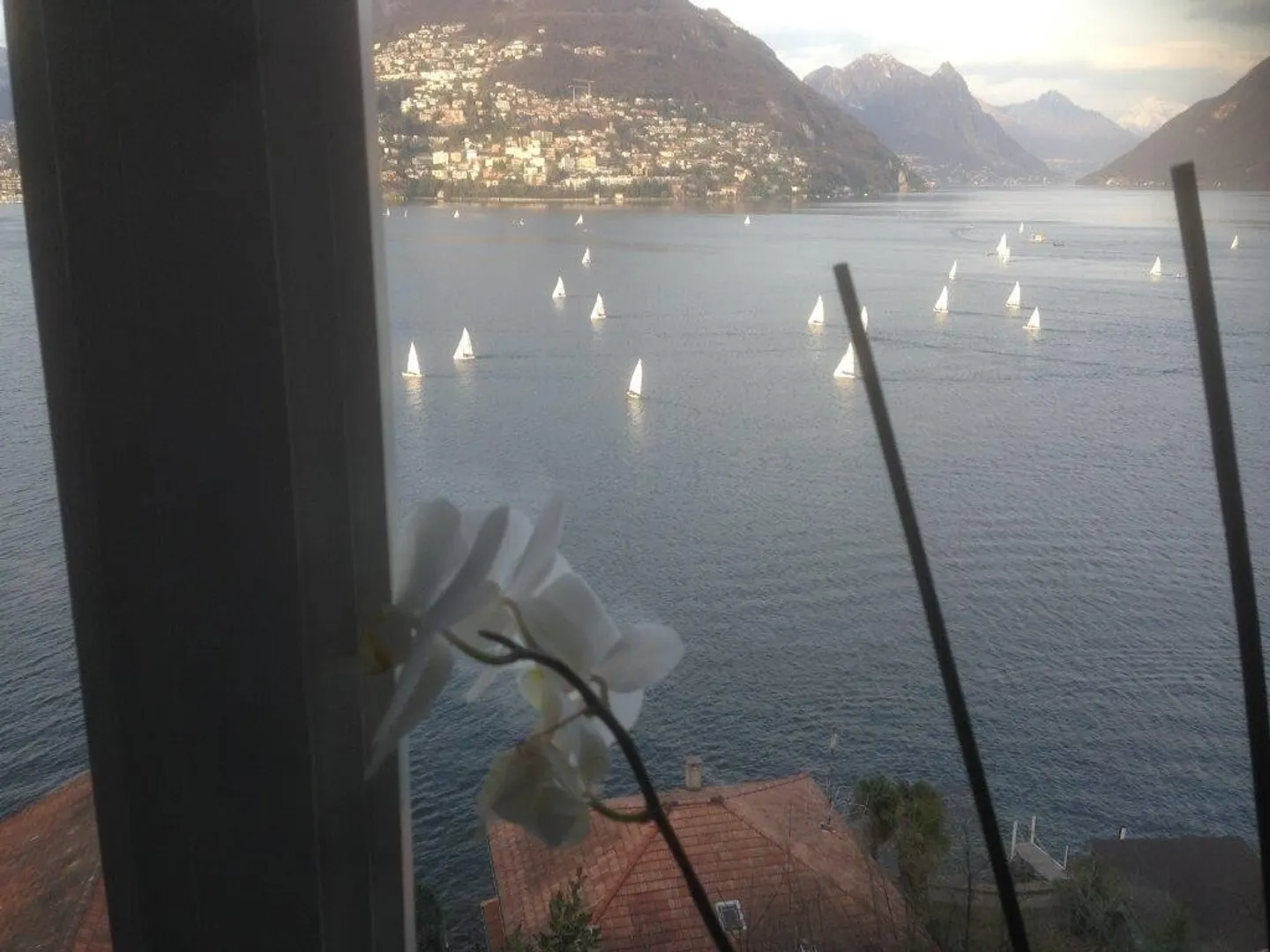 Villa Incantevole con Vista Lago - Foto 3 di 10