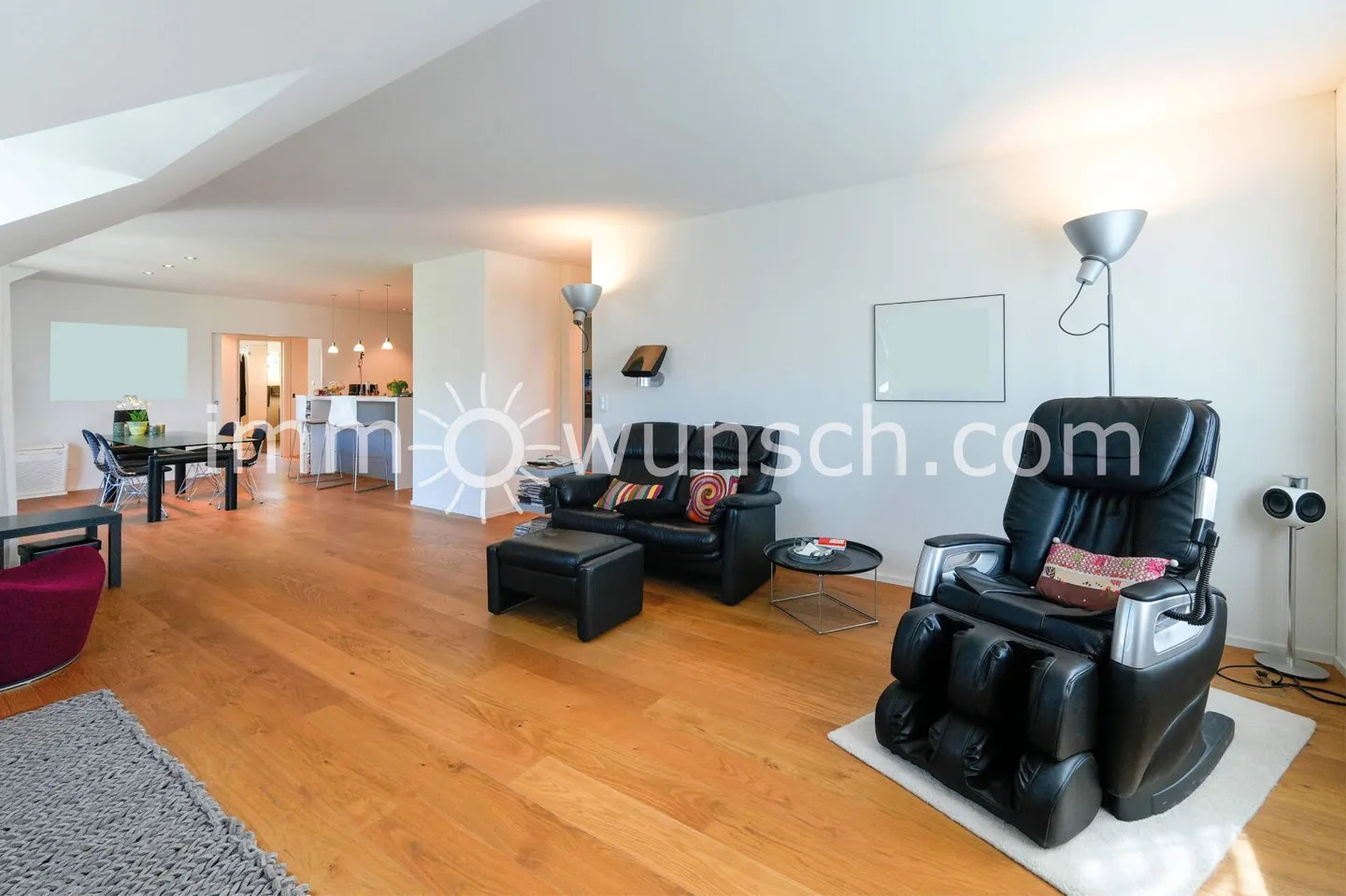 «Bijou 4 ½ Zimmer Dach-Eigentumswohnung» - Foto 3 von 13