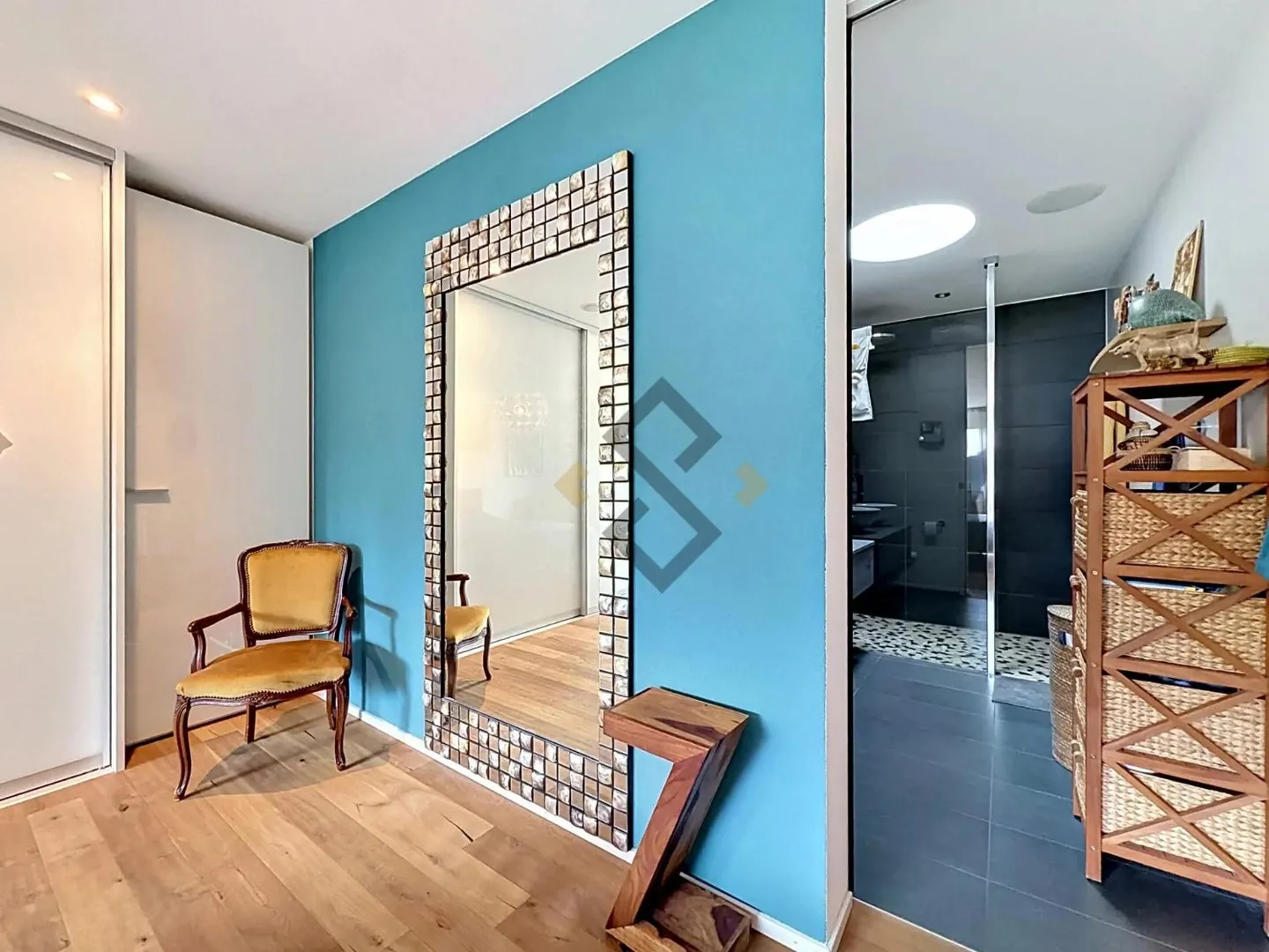 Superb Attic Apartment 4.5 Rooms in Granges-Paccot - Photo 13 of 13