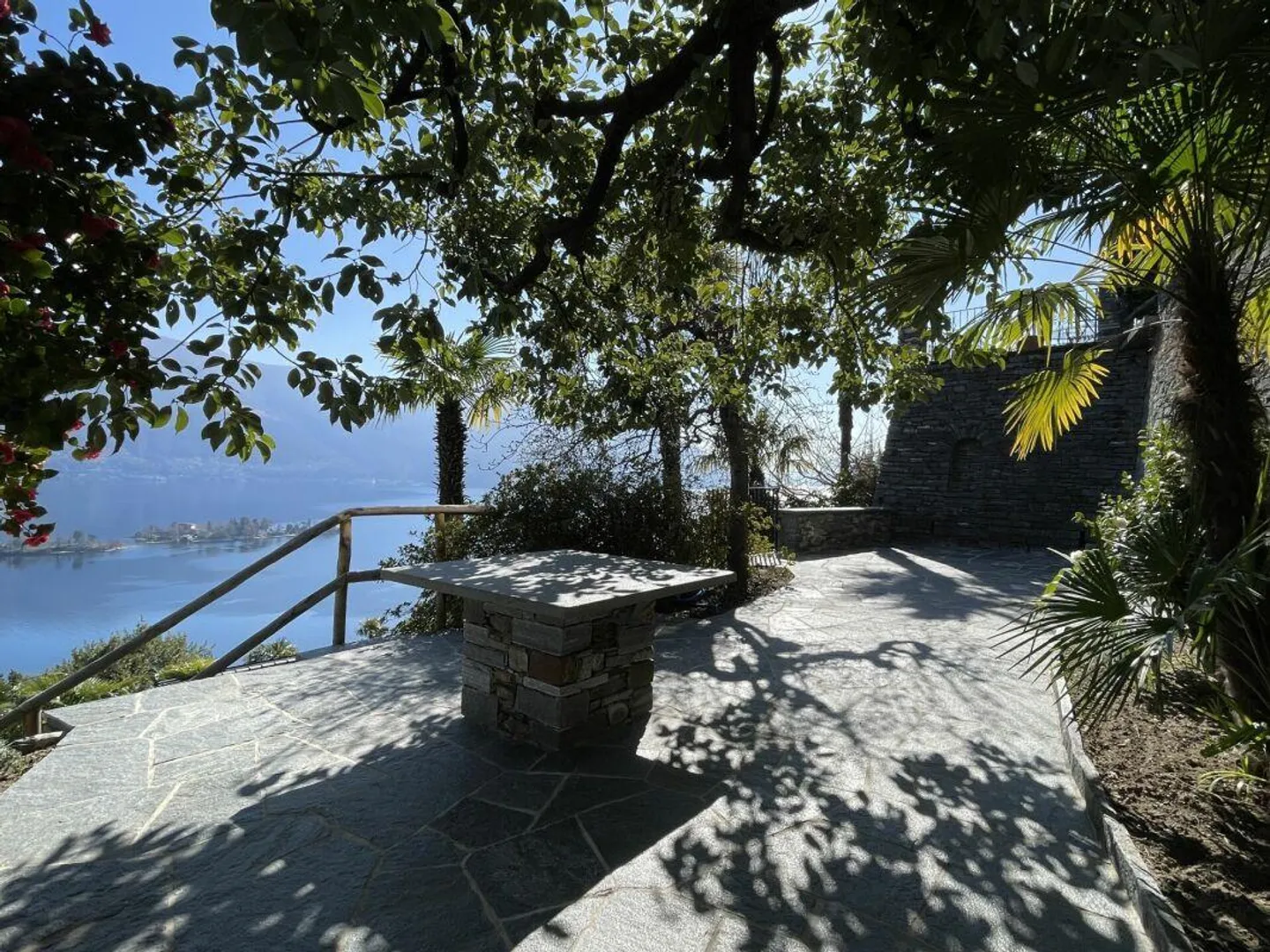 Ronco sopra Ascona - Modernes Tessiner-Haus - Foto 8 von 9