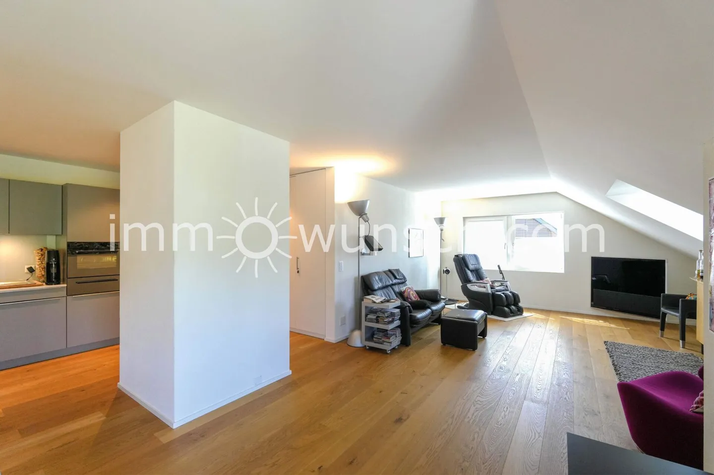 «Bijou 4 ½ Zimmer Dach-Eigentumswohnung» - Foto 9 von 13