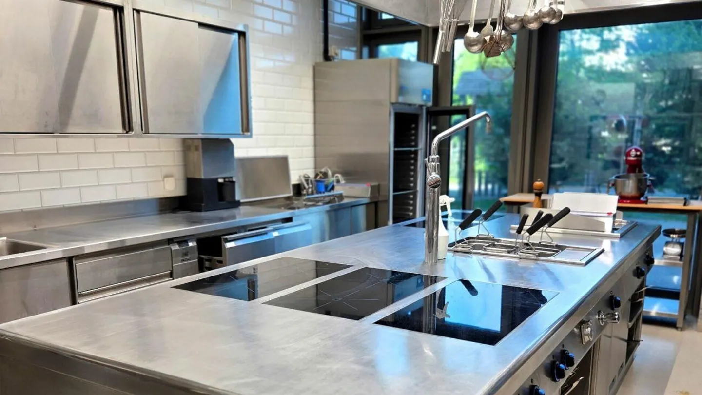 Restaurant dans la zone Suurstoffi - Photo 7 sur 7