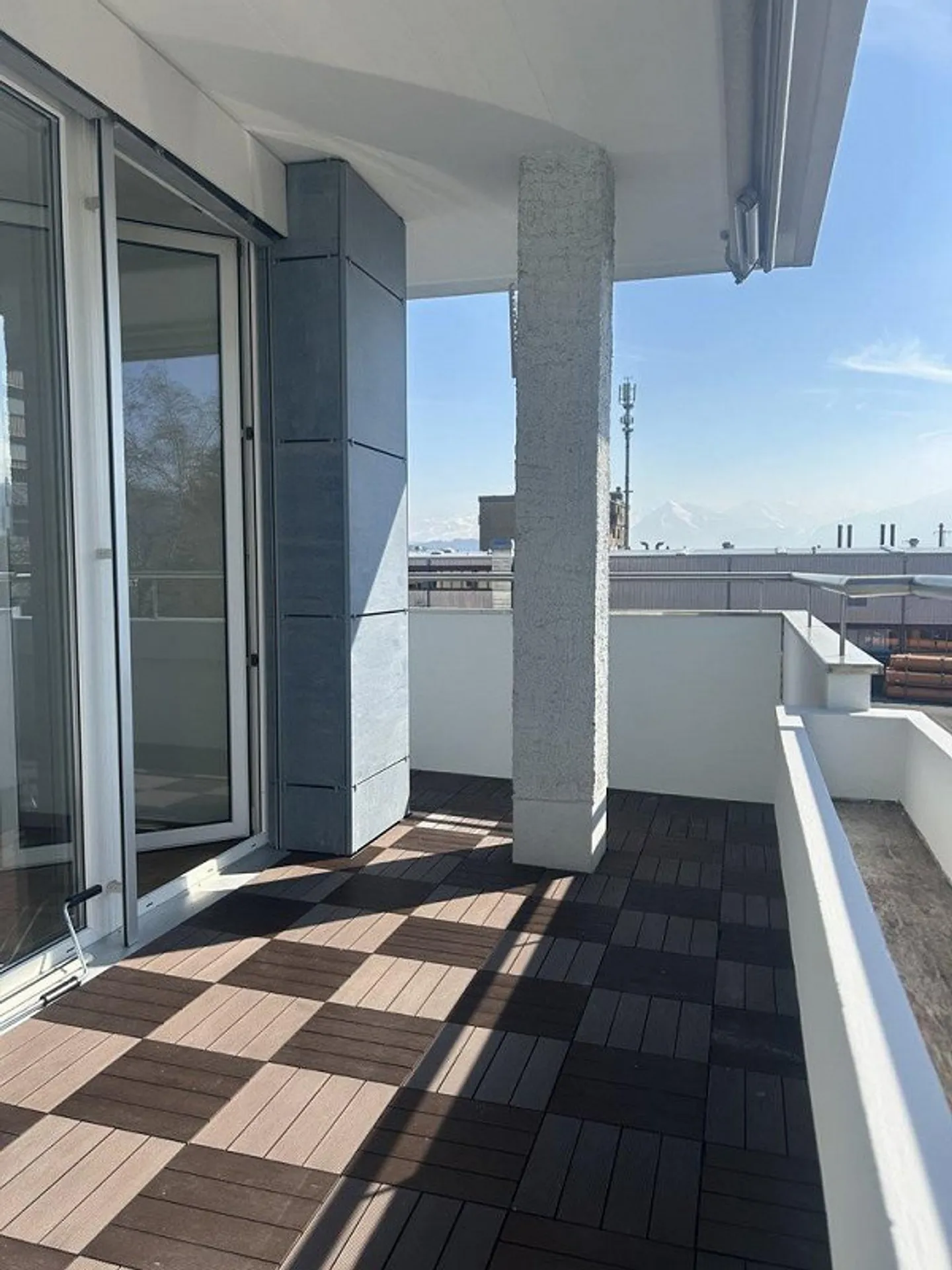 Appartement rénové et abordable près de la gare - Photo 11 sur 12