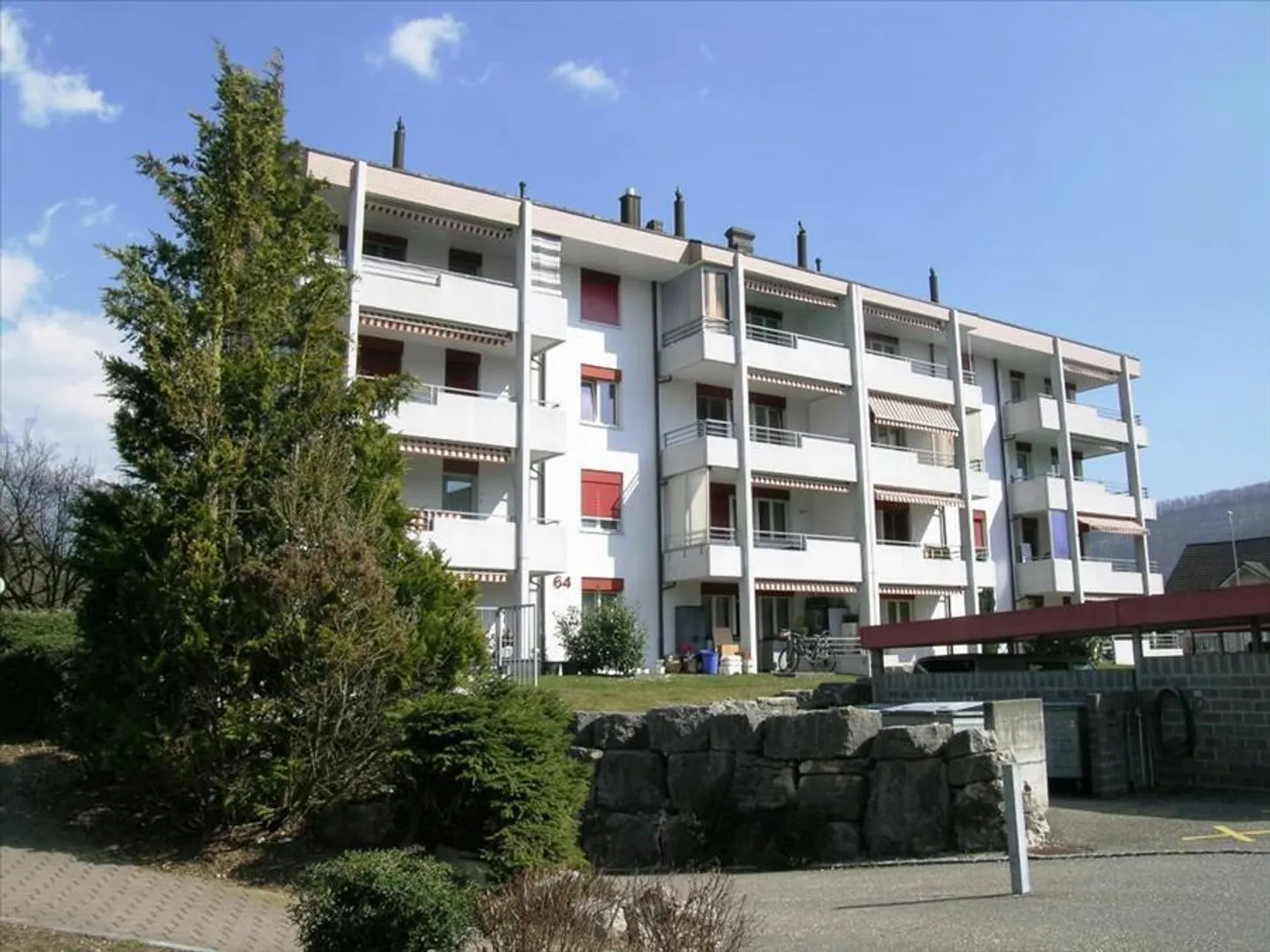 Salle de bricolage à louer ! - Photo 1 sur 1