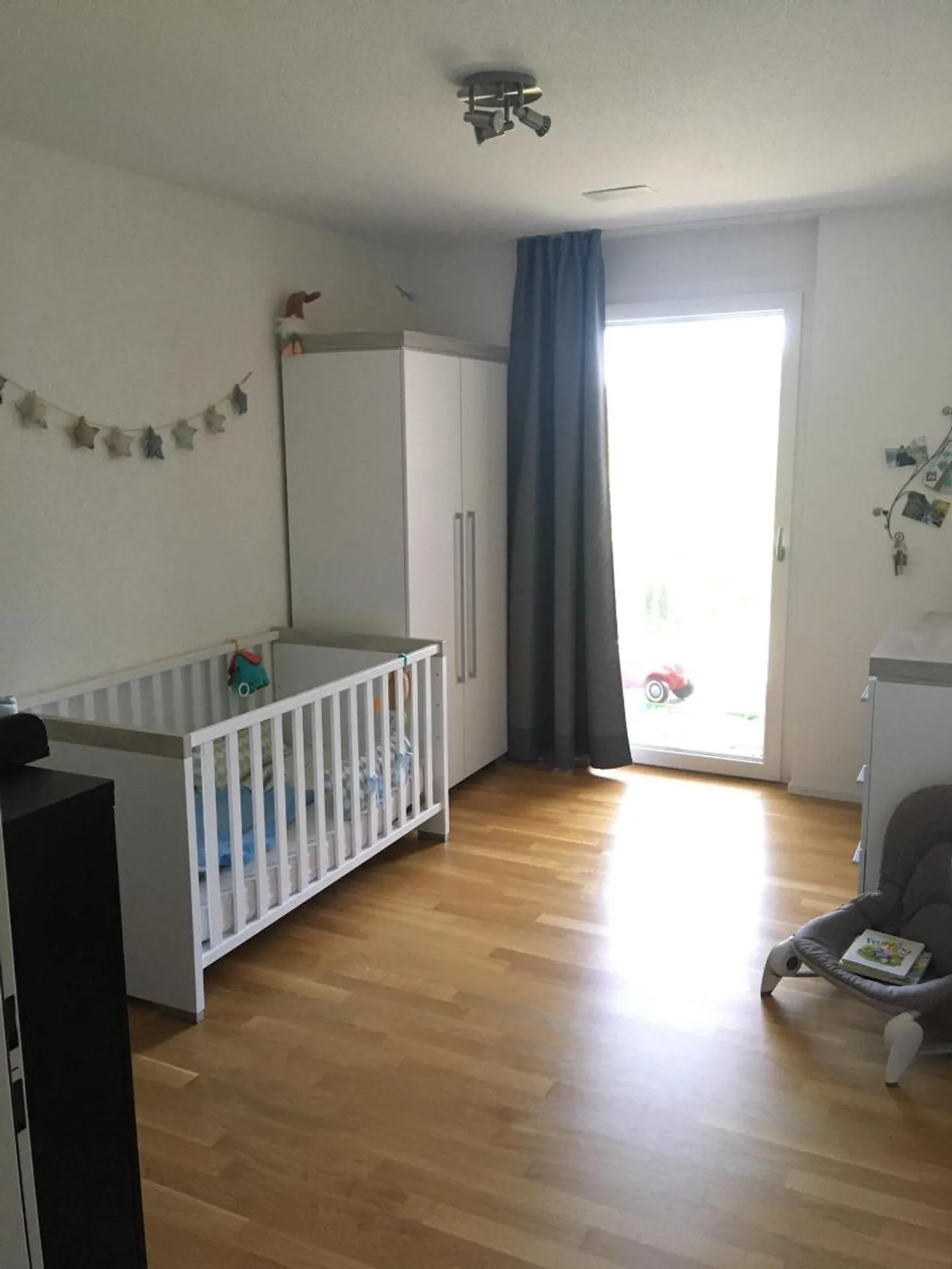Charming 3.5-Room Apartment - Photo 3 of 6