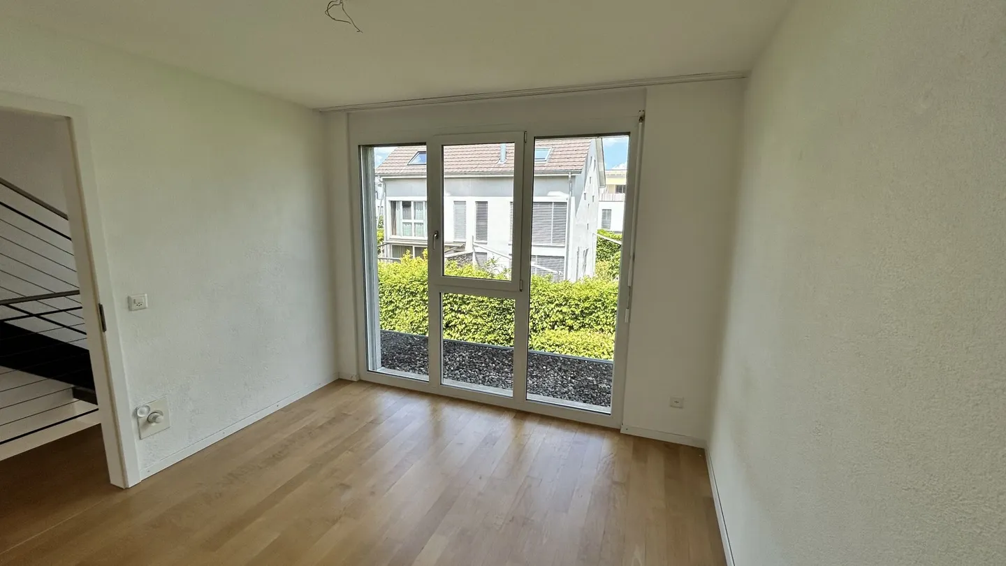 Bellissima Casa Familiare Semi-Indipendente - Foto 14 di 33