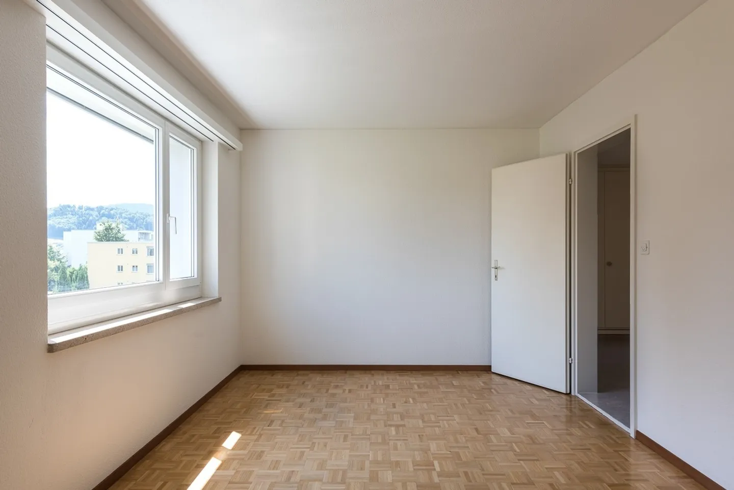 Charmant appartement dans le Zil vous cherche! - Photo 5 sur 5