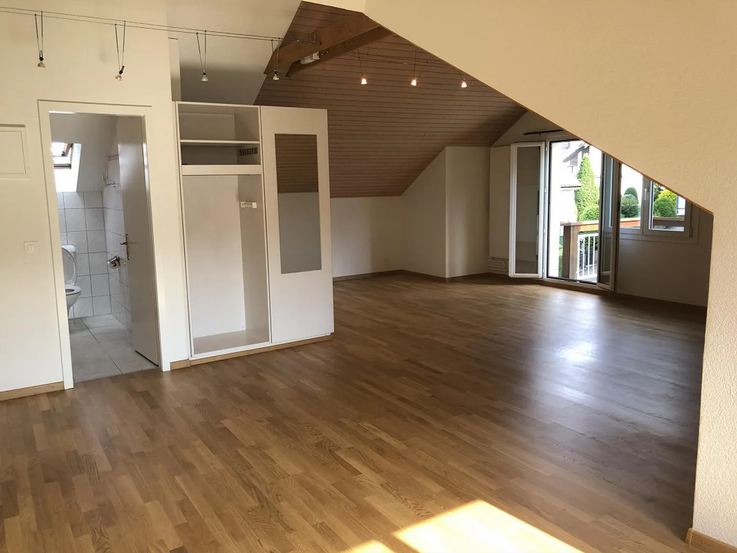 Charmante 1,5 Zimmer Loft in einer Dachwohnung / 2. Stock - Foto 6 von 6