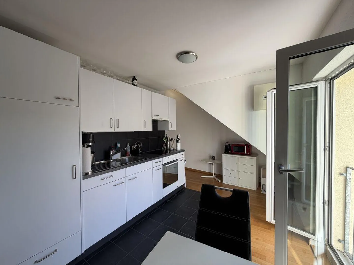 Near Old Town with a view of the Rhine - Photo 3 of 7