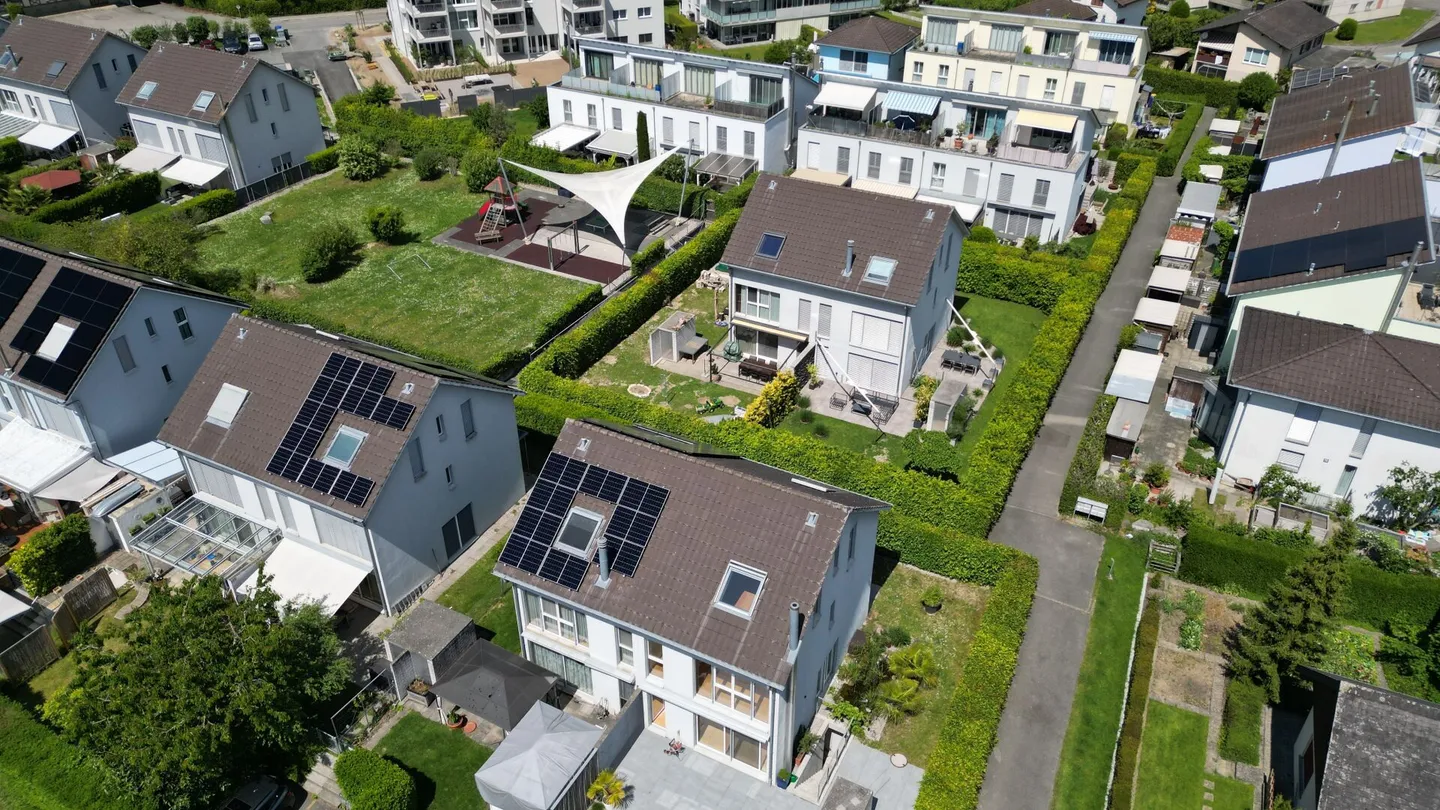 Bellissima Casa Familiare Semi-Indipendente - Foto 32 di 33