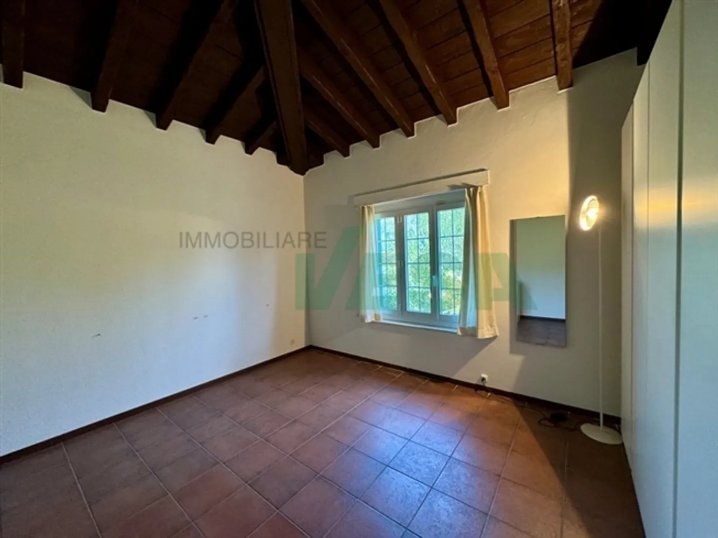 Maison individuelle confortable de plain-pied avec grand jardin - Photo 6 sur 13