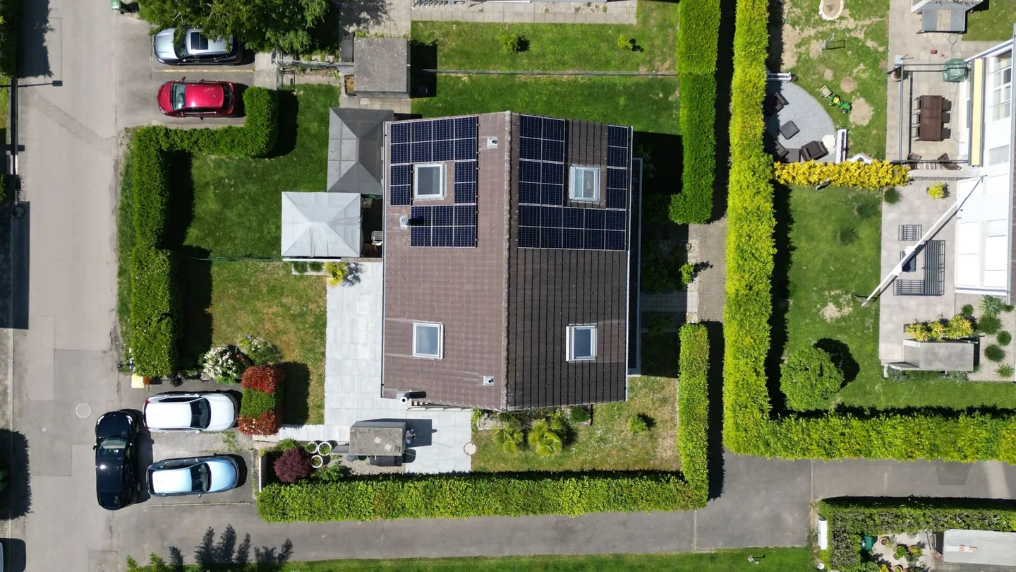 Bellissima Casa Familiare Semi-Indipendente - Foto 29 di 33