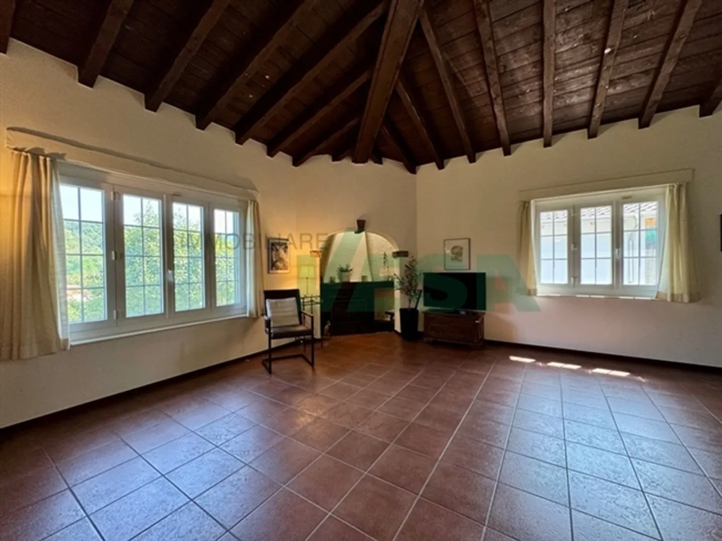 Maison individuelle confortable de plain-pied avec grand jardin - Photo 8 sur 13