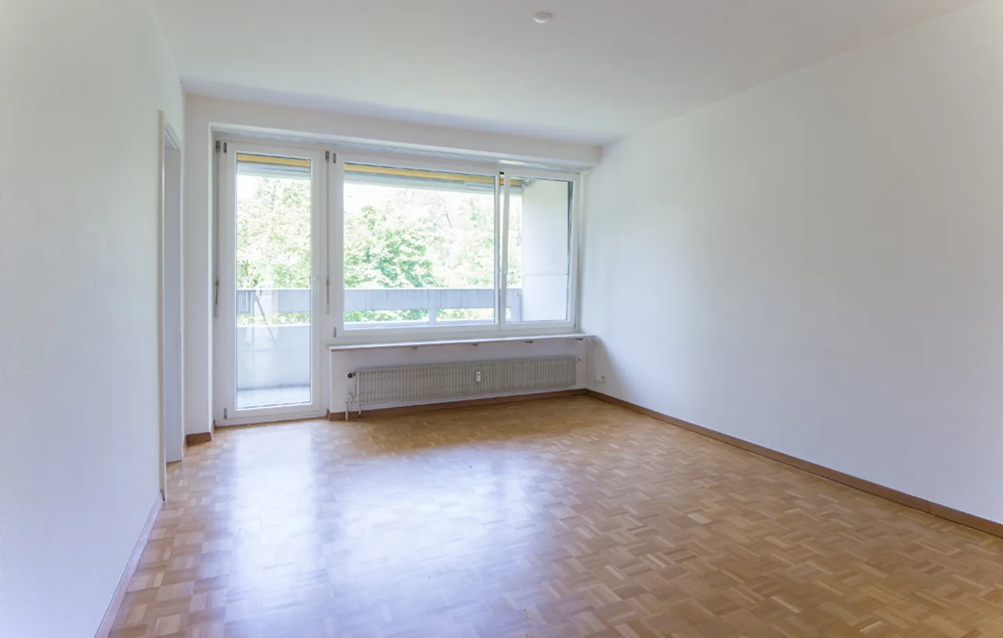 Apartment in a quiet side street - Photo 3 of 3