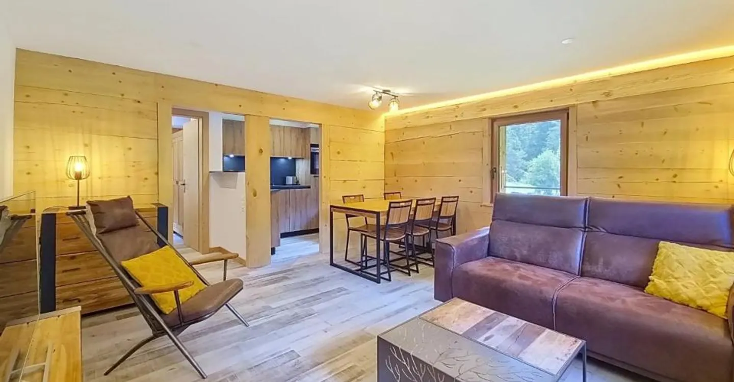 3.5 rooms in the forest at Planchouet (Nendaz)! - Photo 2 of 12