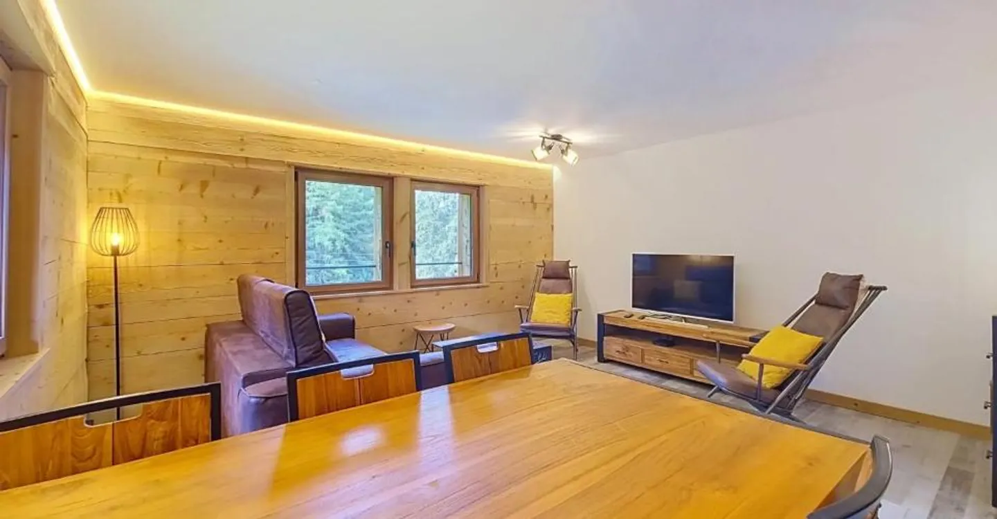 3.5 rooms in the forest at Planchouet (Nendaz)! - Photo 4 of 12