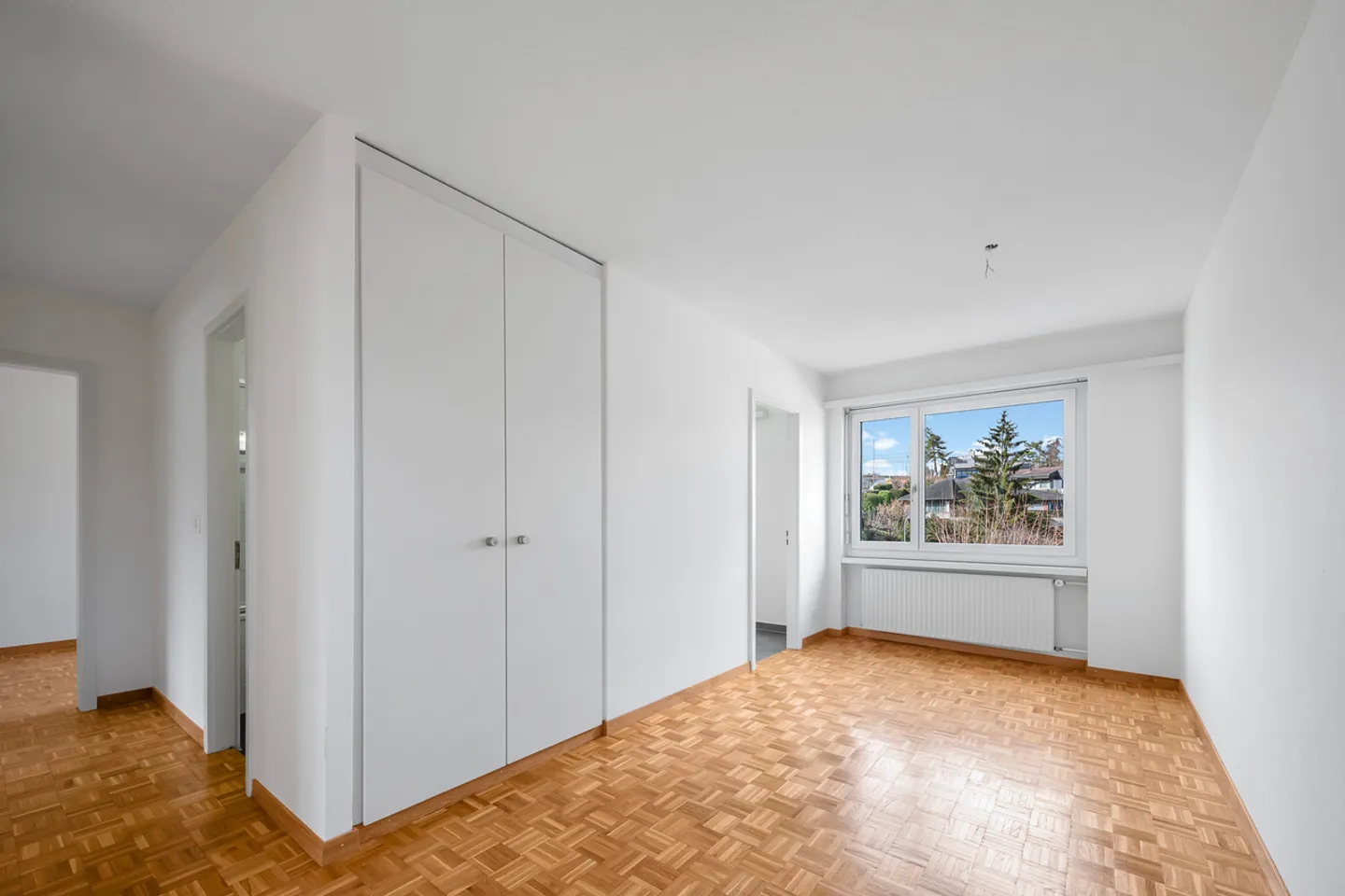 Ihr neues Zuhause an erhöhter Wohnlage in Richterswil! - Foto 1 von 7