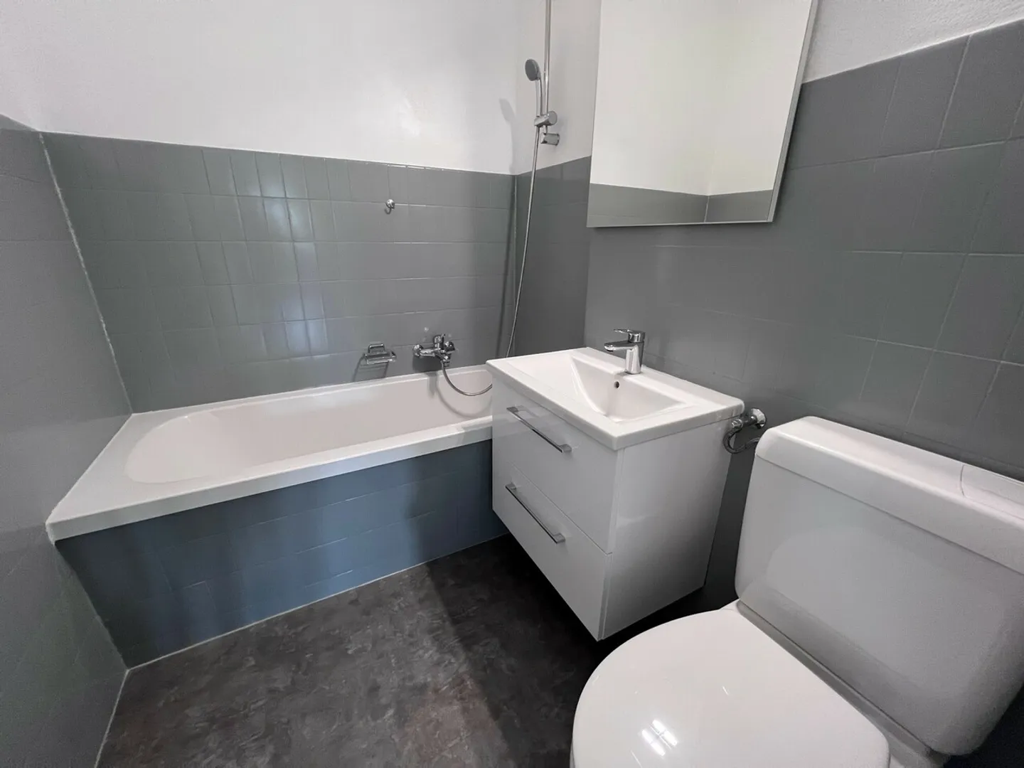 Apartment for rent - Photo 7 of 12