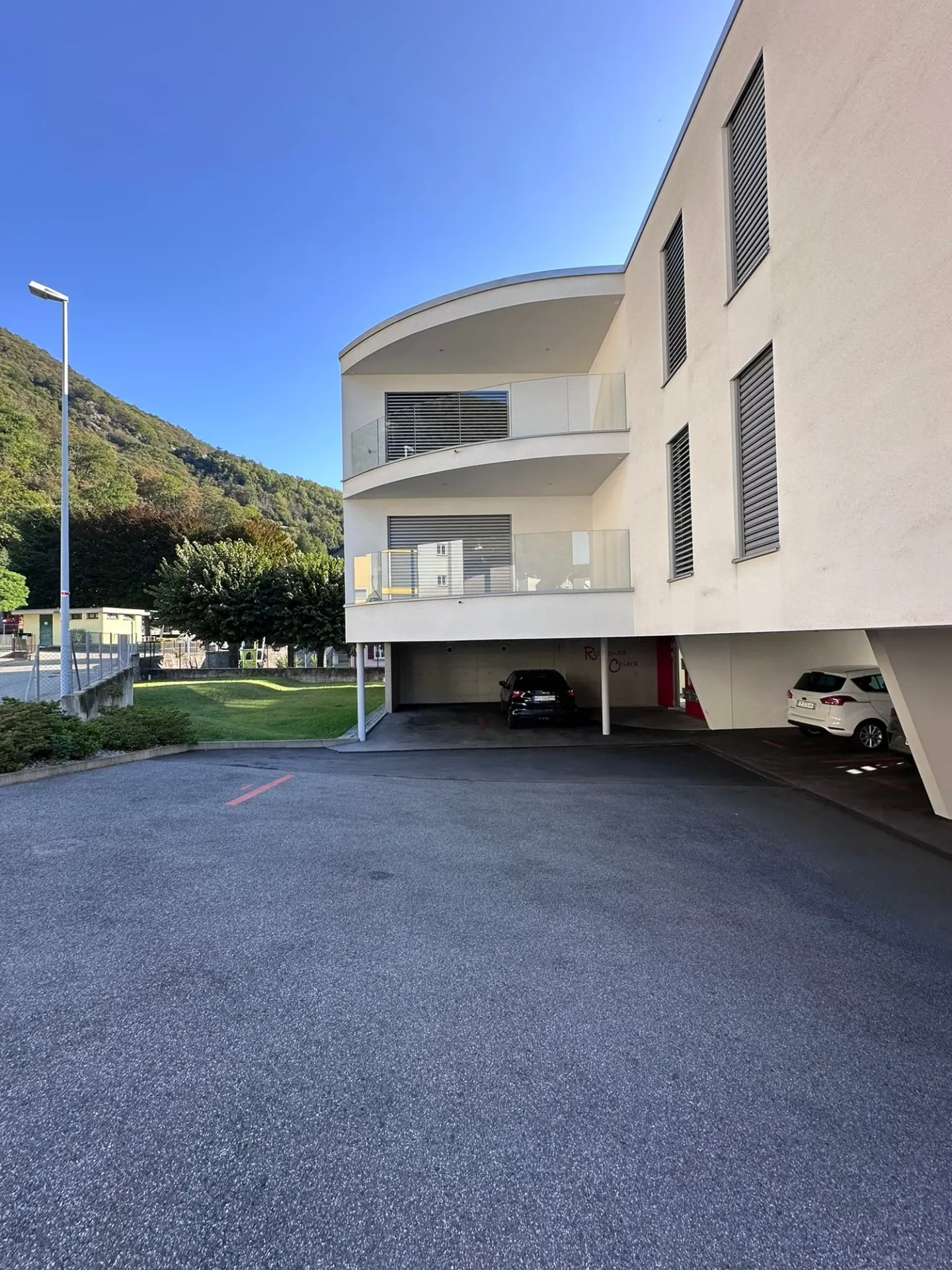 Appartamento moderno a Carasso - Foto 3 di 22