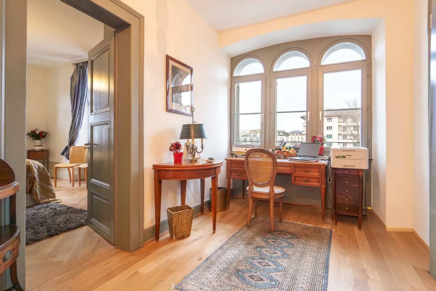 Rare - Très grand 3.5 pces 99 m2 + grand balcon - Photo 3 sur 12
