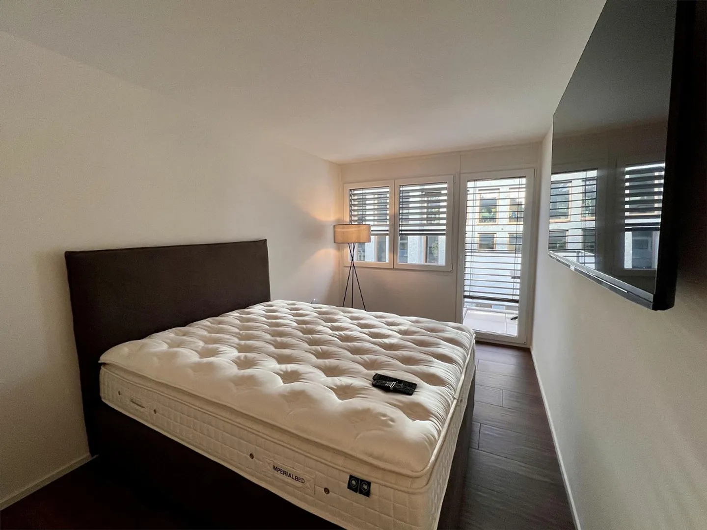 Modernes WG Zimmer in Wallisellen - Foto 4 von 9