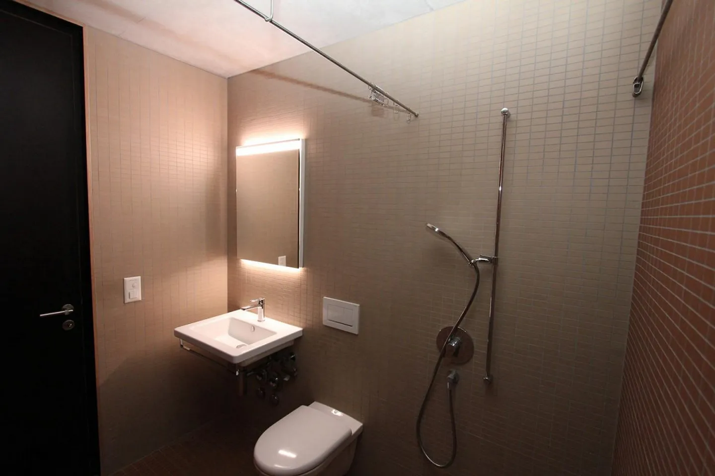 Attractive apartment for rent in Höngg - Photo 7 of 9