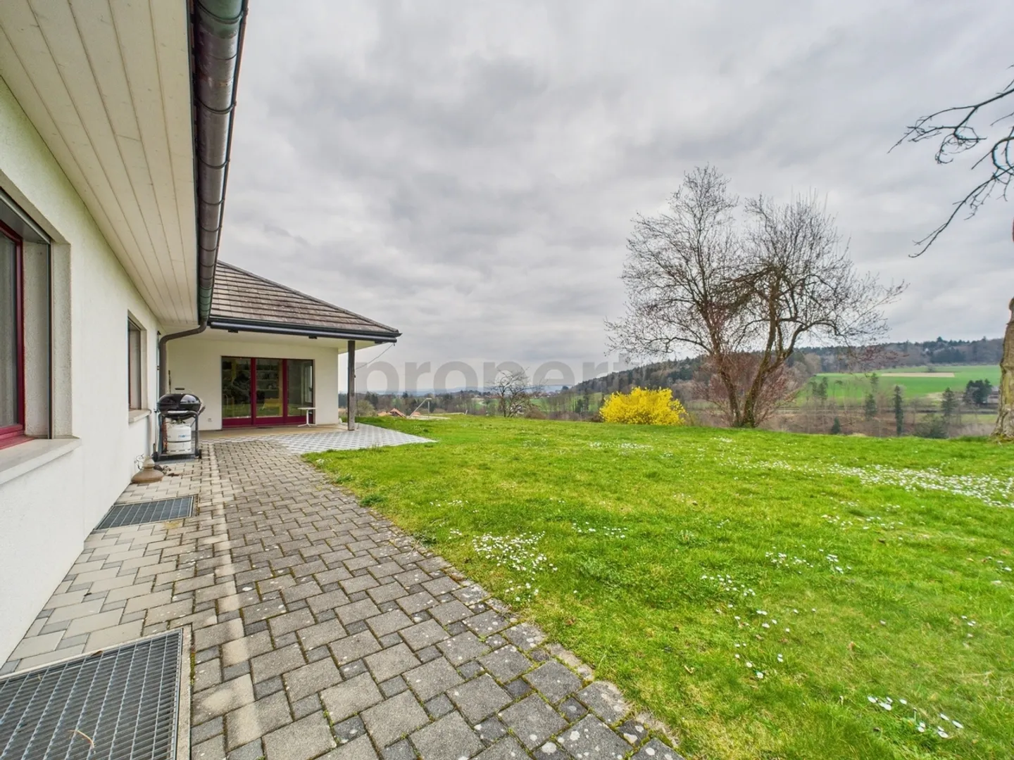 Charming 6.5-room single-family house in Tscheppach - Photo 10 of 12