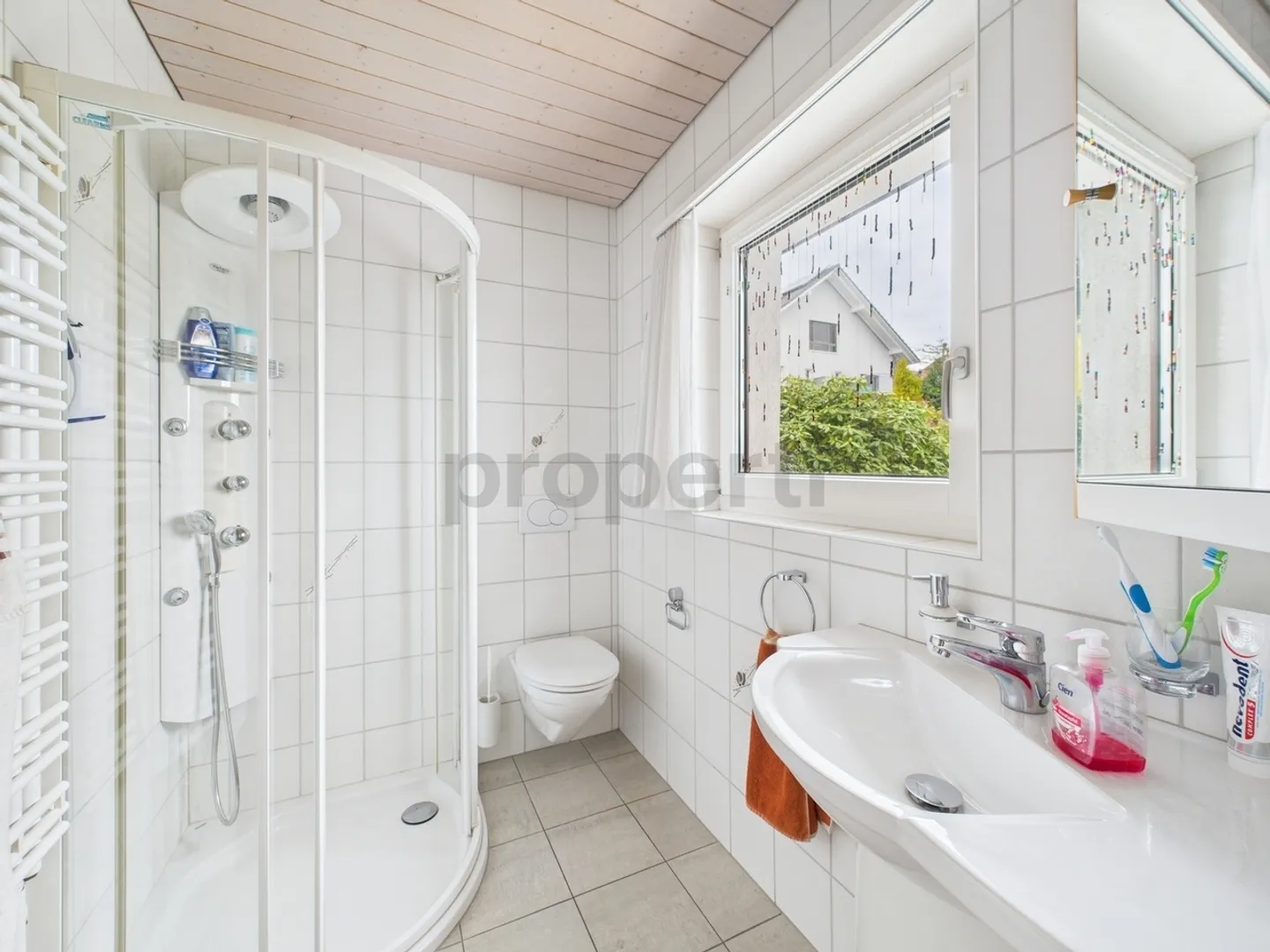 Charming 6.5-room single-family house in Tscheppach - Photo 9 of 12