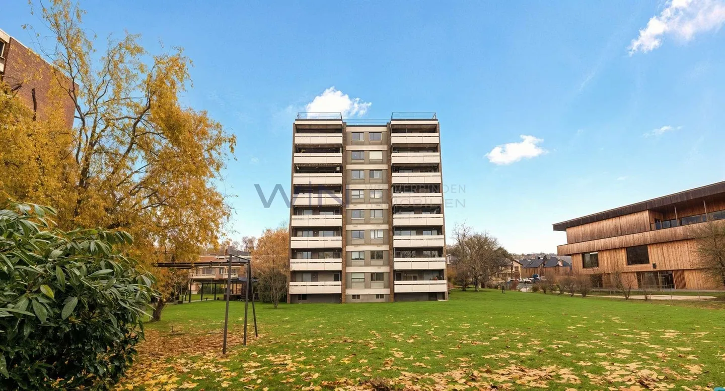 View. Attractive purchase price. Immediately available - Photo 7 of 9