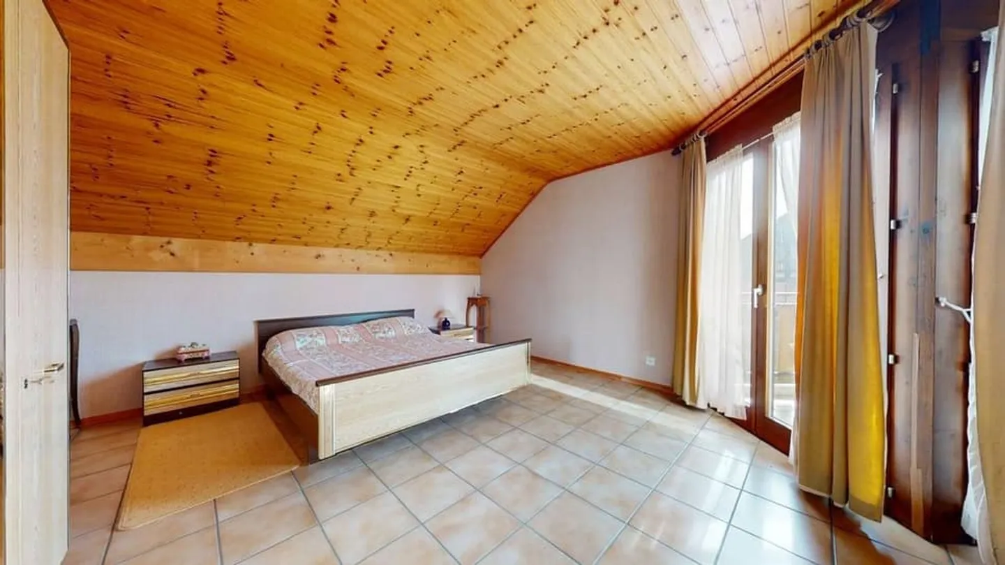 Familienhaus mit freiem Blick! - Foto 9 von 13