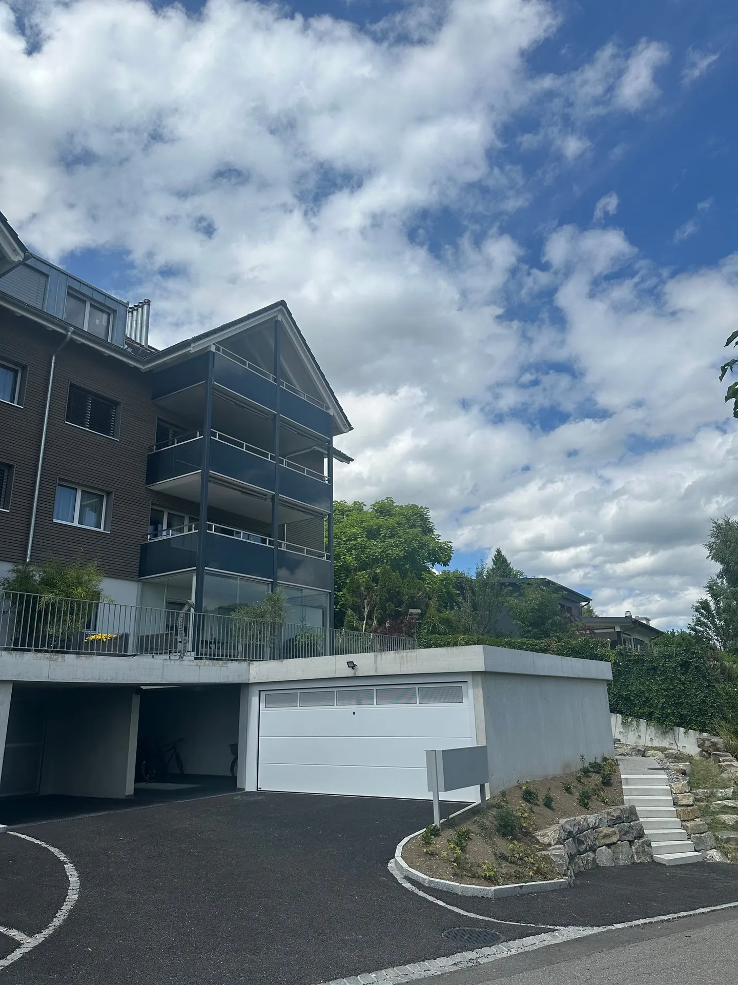 Neubau 4 1/2-Zi-Whg. (Nr. 16) mit Galerie - Bernstrasse 48 in Toffen - Foto 1 von 27