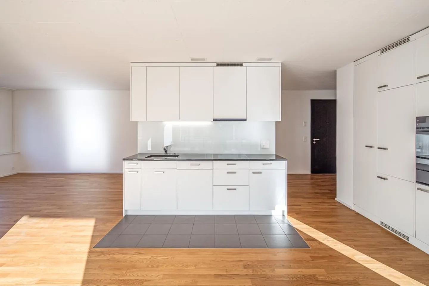 Naturnah und städtisch - direkt am Bahnhof! - Foto 3 von 5