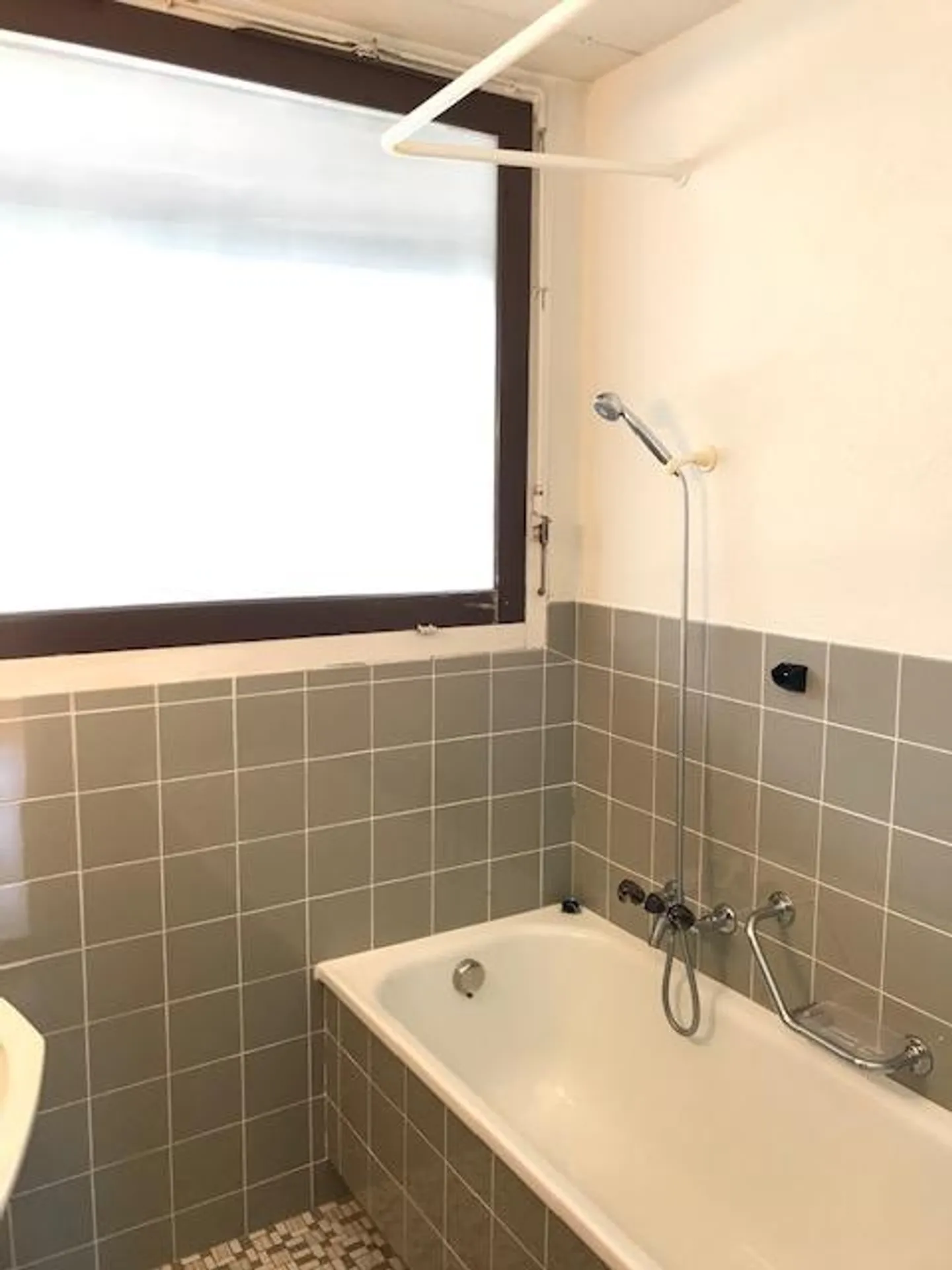 3 1/2 Room Apartment 11th Floor 38 - Photo 8 of 9