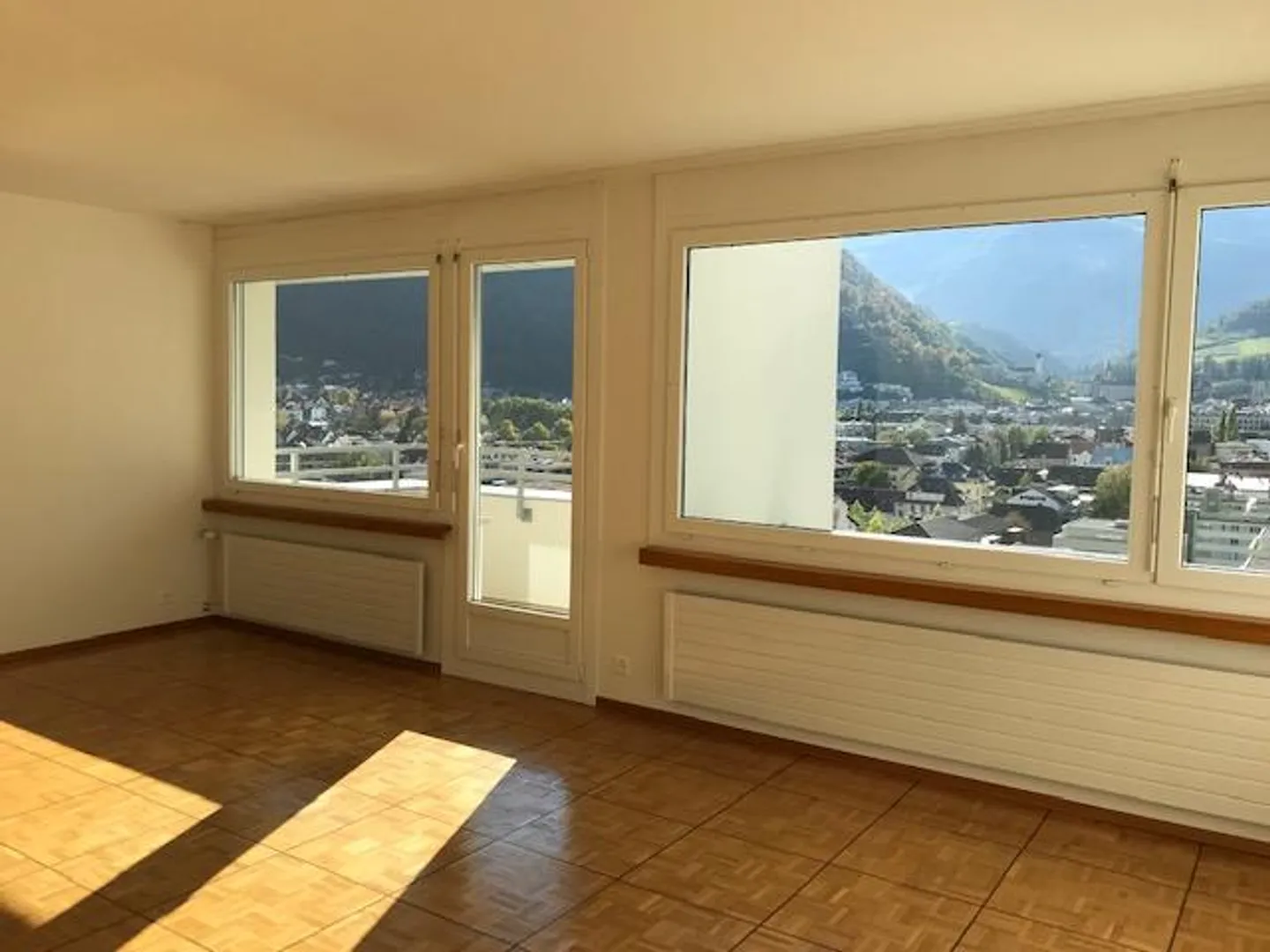 3 1/2 Room Apartment 11th Floor 38 - Photo 2 of 9