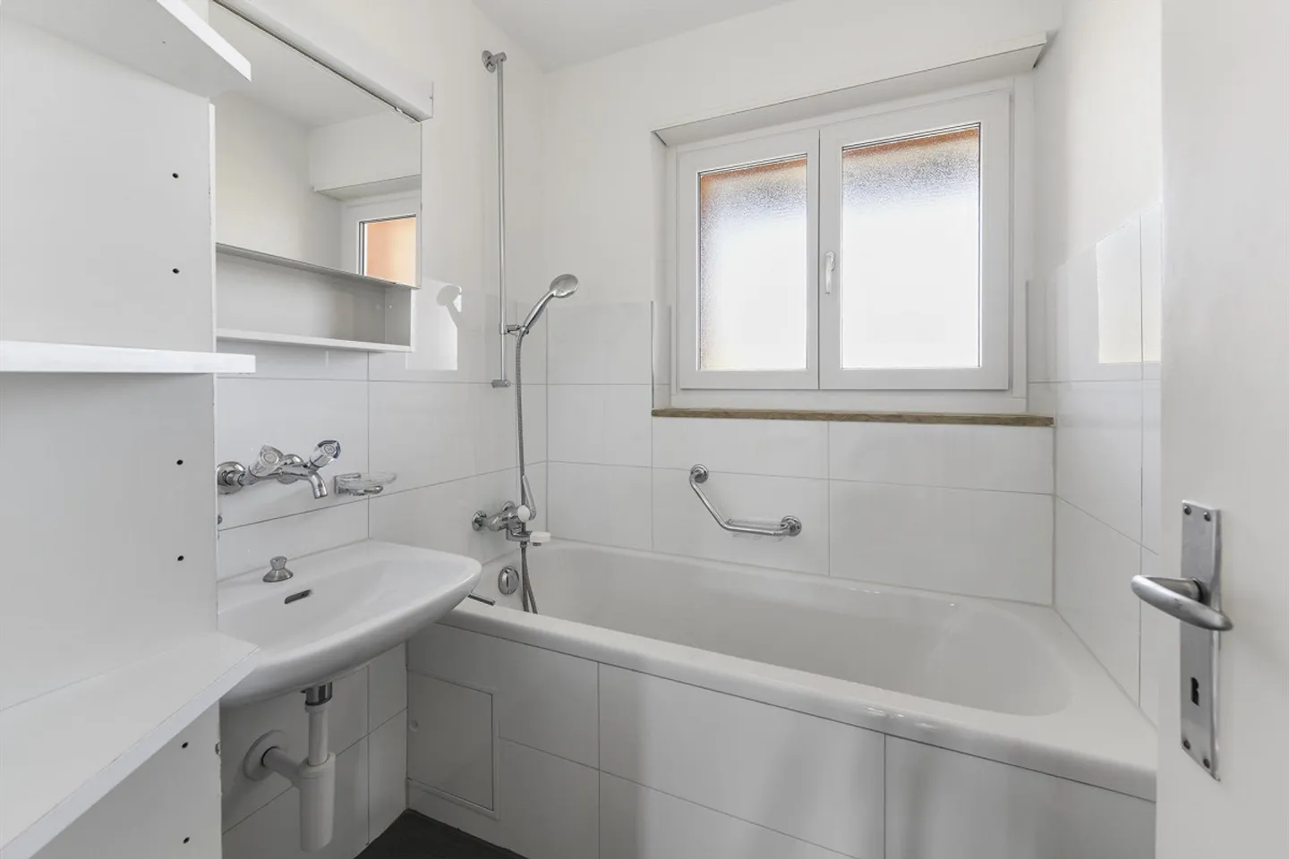 dans un emplacement très beau - appartement de 4,5 pièces - Photo 6 sur 14