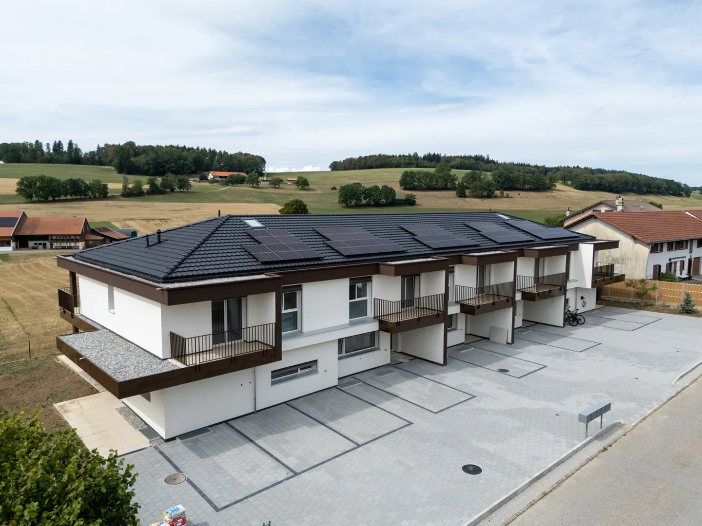 ZU VERKAUFEN – Prächtige moderne 6,5-Zimmer-Villa in Villariaz - Foto 2 von 6