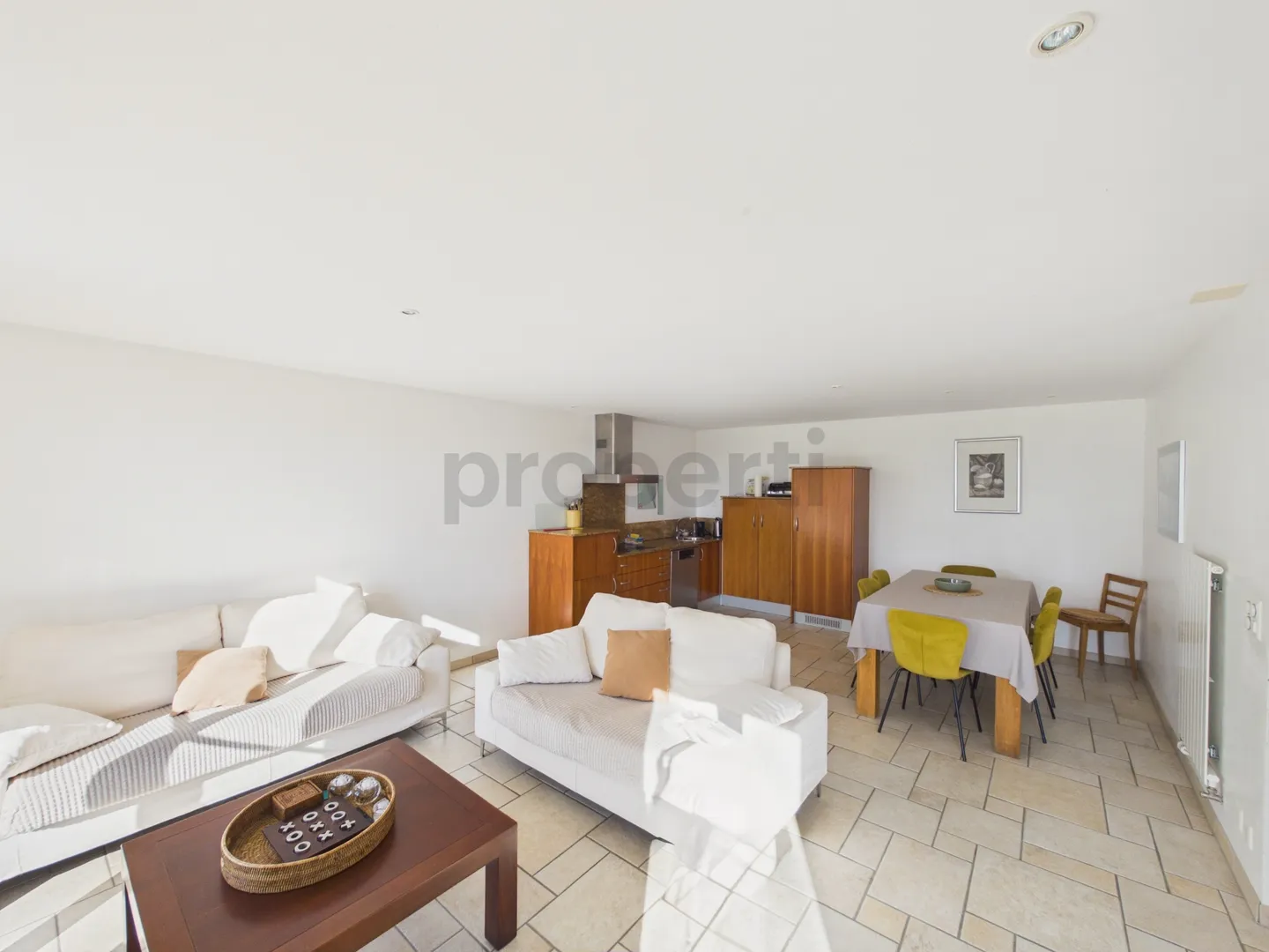 Una proprietà di carattere che offre volumi, potenziale e molteplici possibilità - Foto 5 di 8