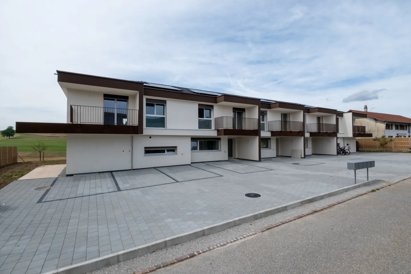 ZU VERKAUFEN – Prächtige moderne 6,5-Zimmer-Villa in Villariaz - Foto 4 von 6
