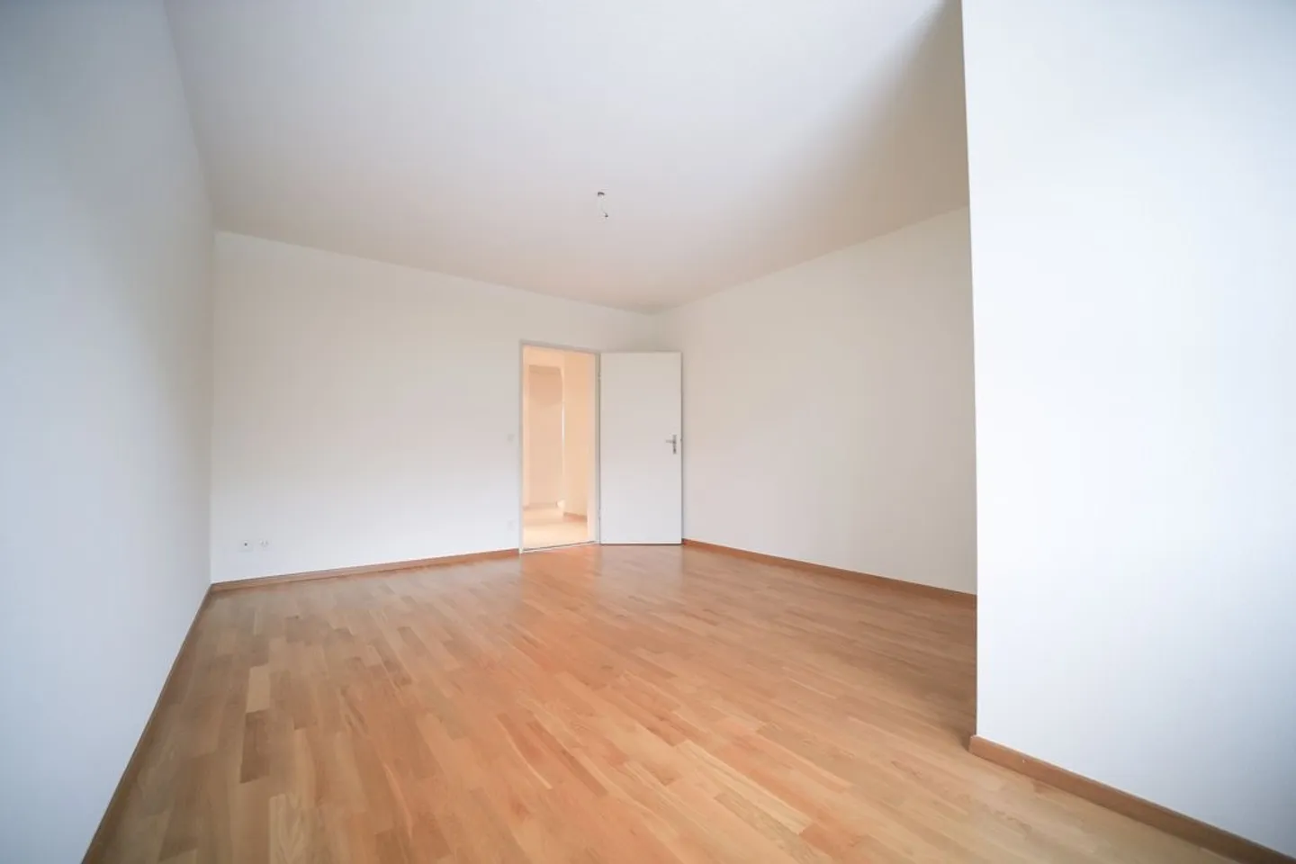 Ruhige Wohnung im Zentrum von Witikon - Foto 5 von 7